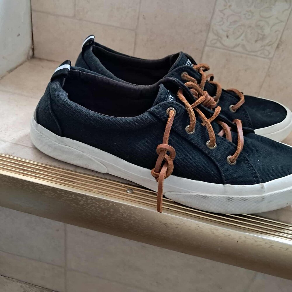 SPERRY TOP SIDE WOMENS SHOES SIZE 8.5